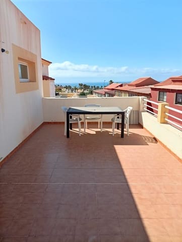 3 soveværelse Villa til salg i Caleta de Fuste, Antigua med swimmingpool - € 325.000 (Ref: 9947336)