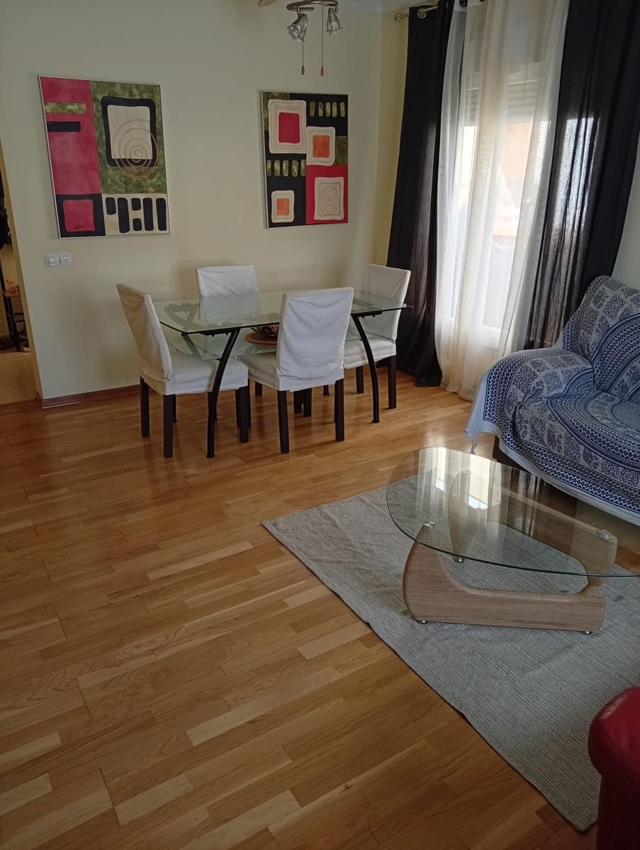 3 soveværelse Villa til salg i Caleta de Fuste med swimmingpool - € 325.000 (Ref: 9947336)