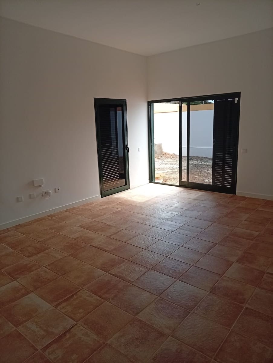 2 sovrum Villa till salu i Corralejo med pool garage - 330 000 € (Ref: 9962142)