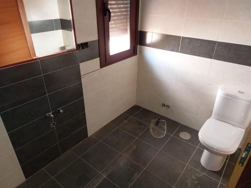 4 Zimmer Gewerbe zu verkaufen in Valle del Zalabi - 240.000 € (Ref: 10013404)
