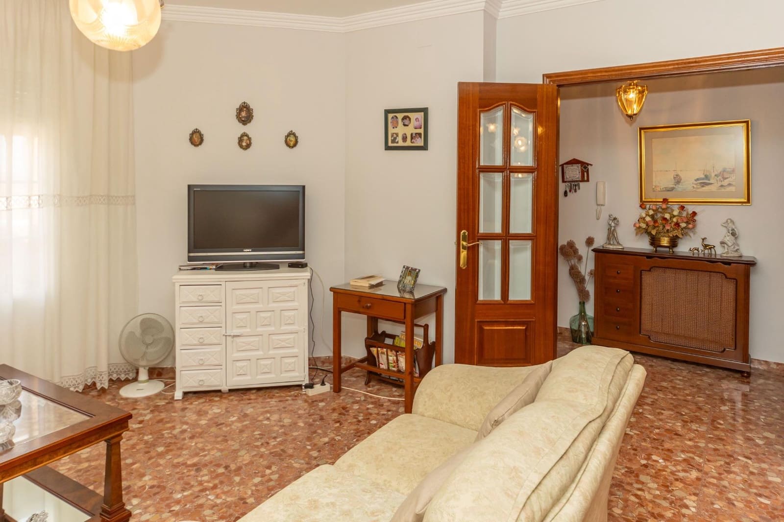 4 slaapkamer Villa te koop in Aldeire met garage - € 200.000 (Ref: 10043106)