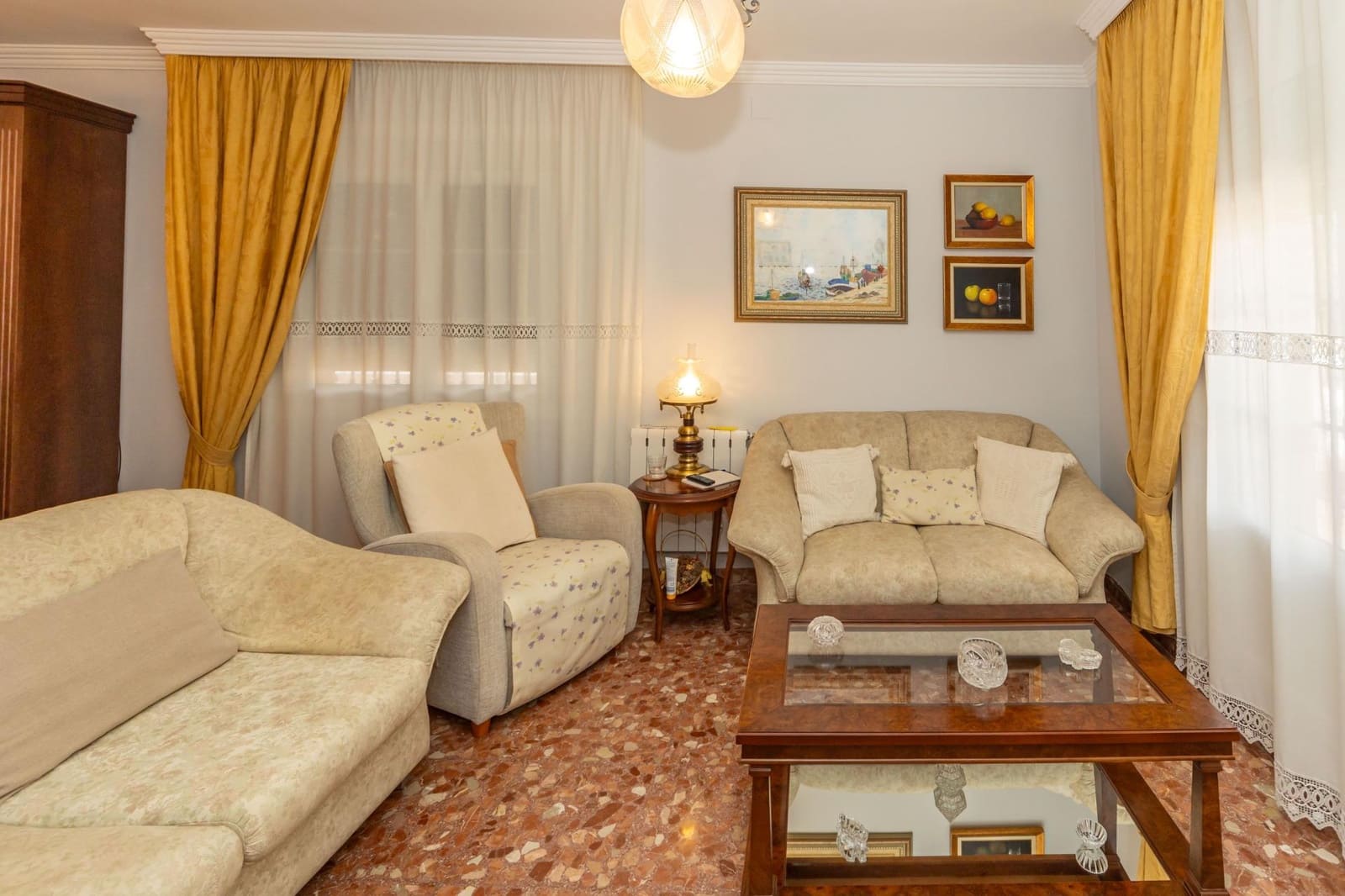 4 slaapkamer Villa te koop in Aldeire met garage - € 200.000 (Ref: 10043106)