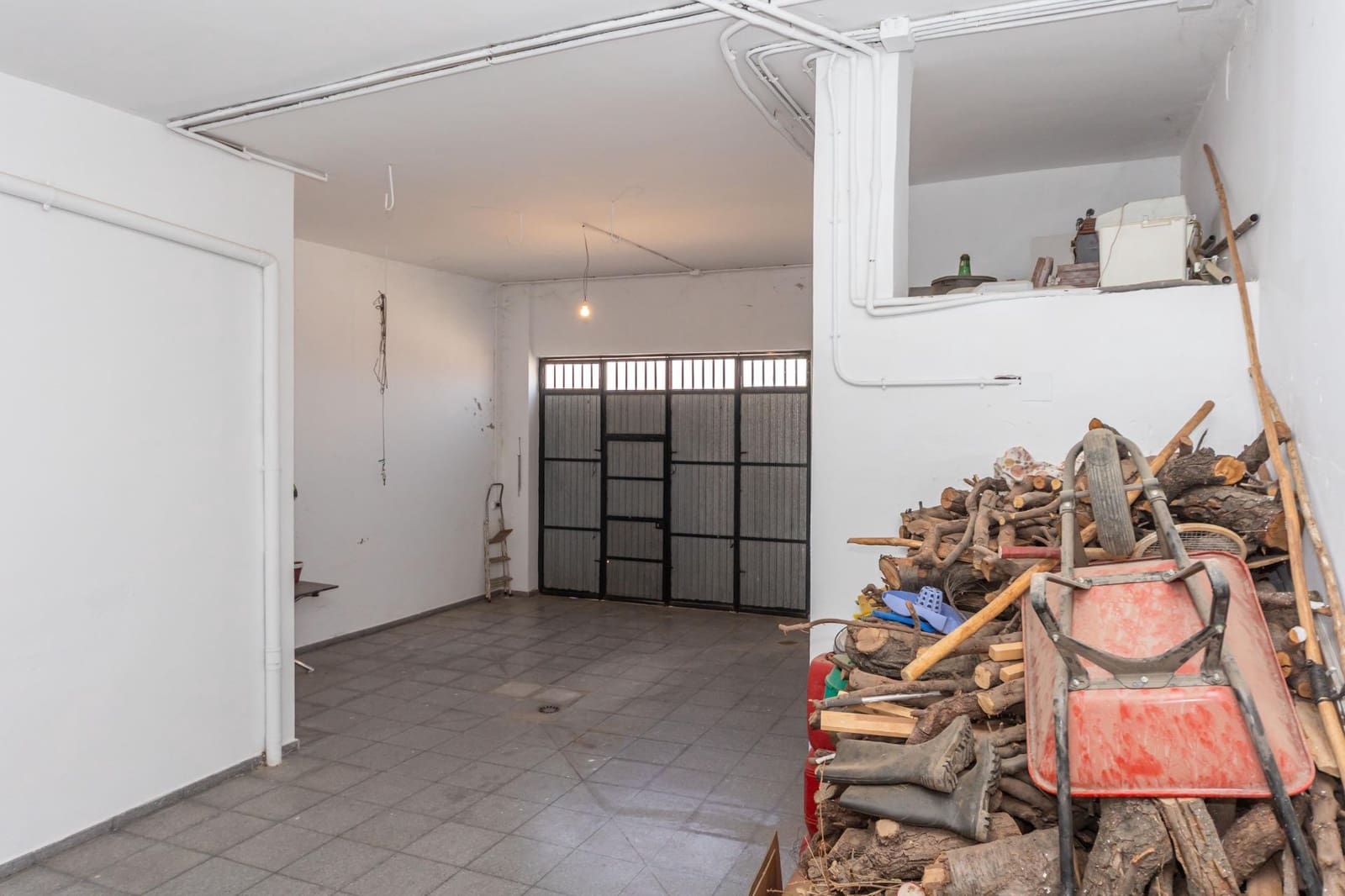 4 slaapkamer Villa te koop in Aldeire met garage - € 200.000 (Ref: 10043106)