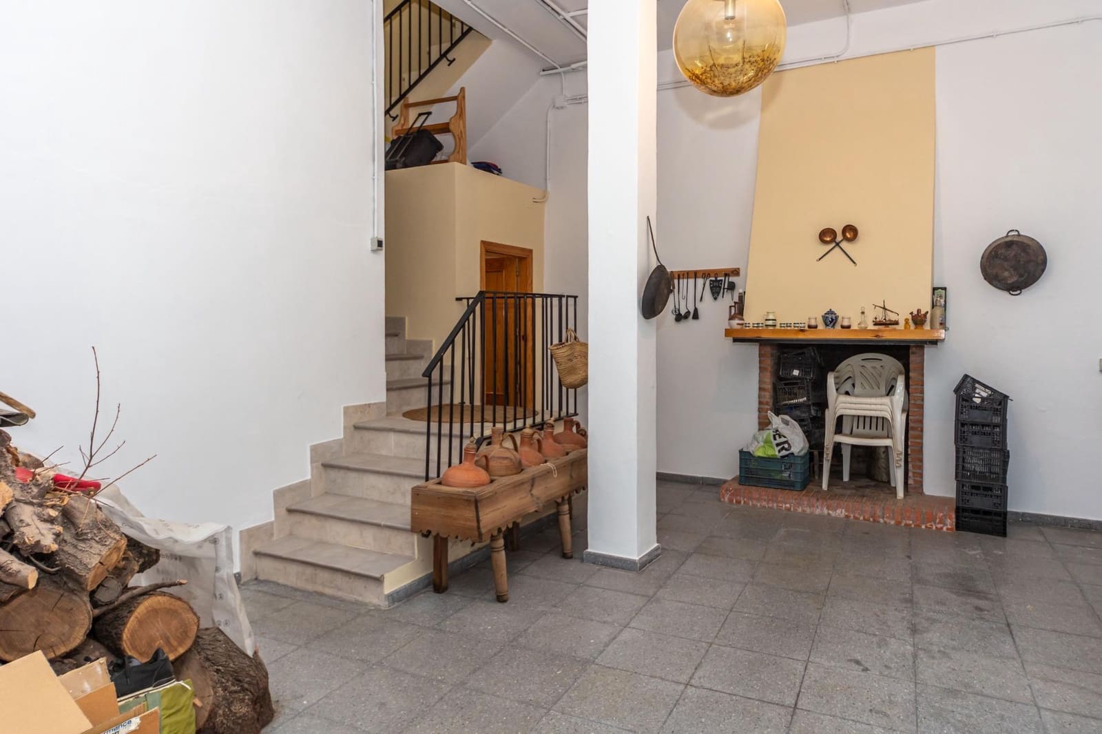 4 slaapkamer Villa te koop in Aldeire met garage - € 200.000 (Ref: 10043106)
