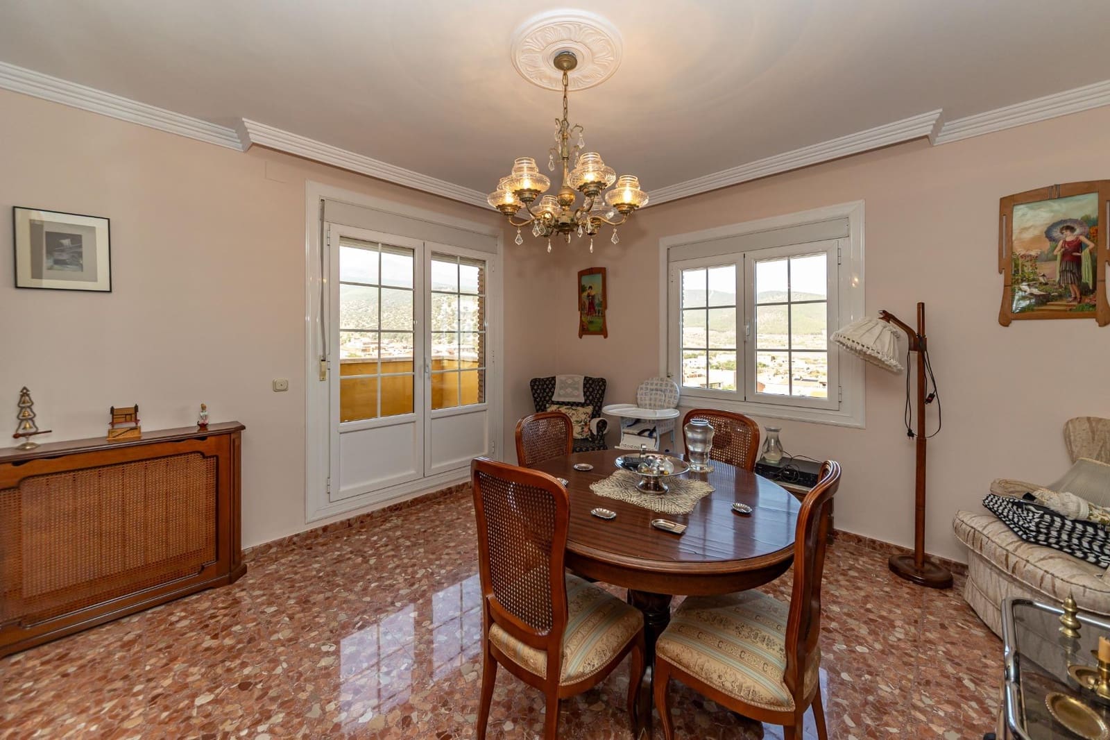 4 slaapkamer Villa te koop in Aldeire met garage - € 200.000 (Ref: 10043106)