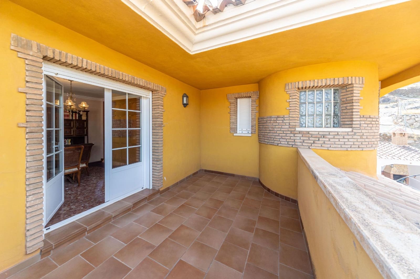 4 slaapkamer Villa te koop in Aldeire met garage - € 200.000 (Ref: 10043106)