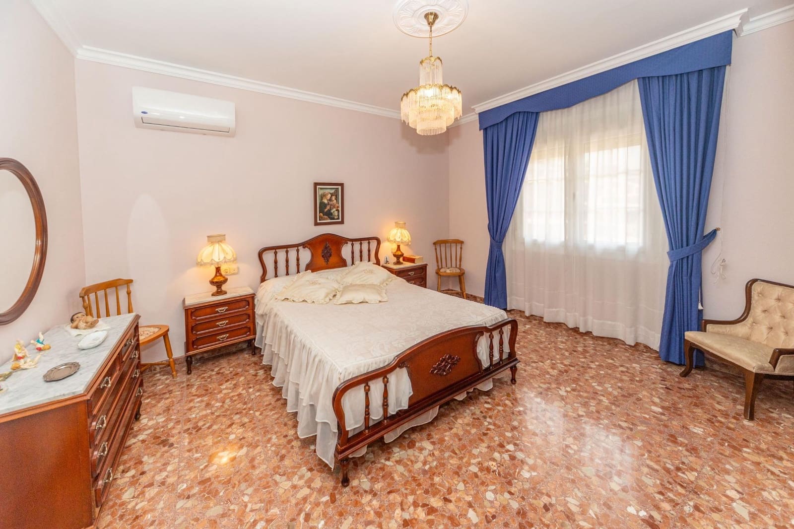 4 slaapkamer Villa te koop in Aldeire met garage - € 200.000 (Ref: 10043106)