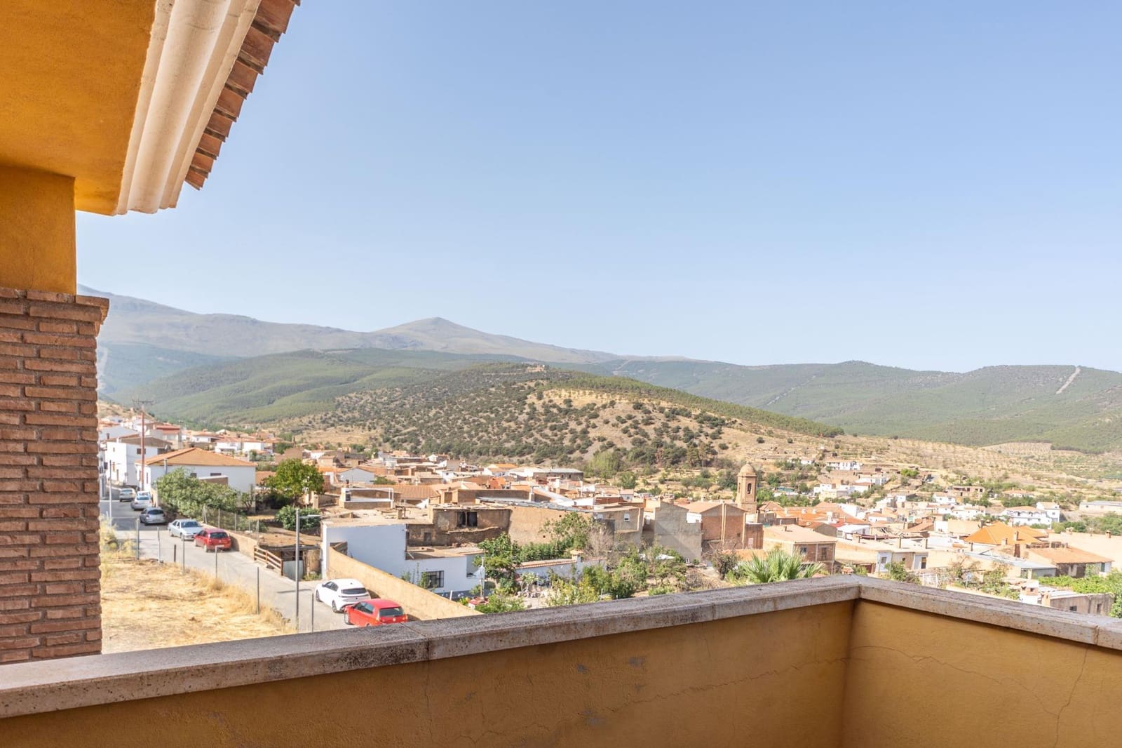 4 slaapkamer Villa te koop in Aldeire met garage - € 200.000 (Ref: 10043106)