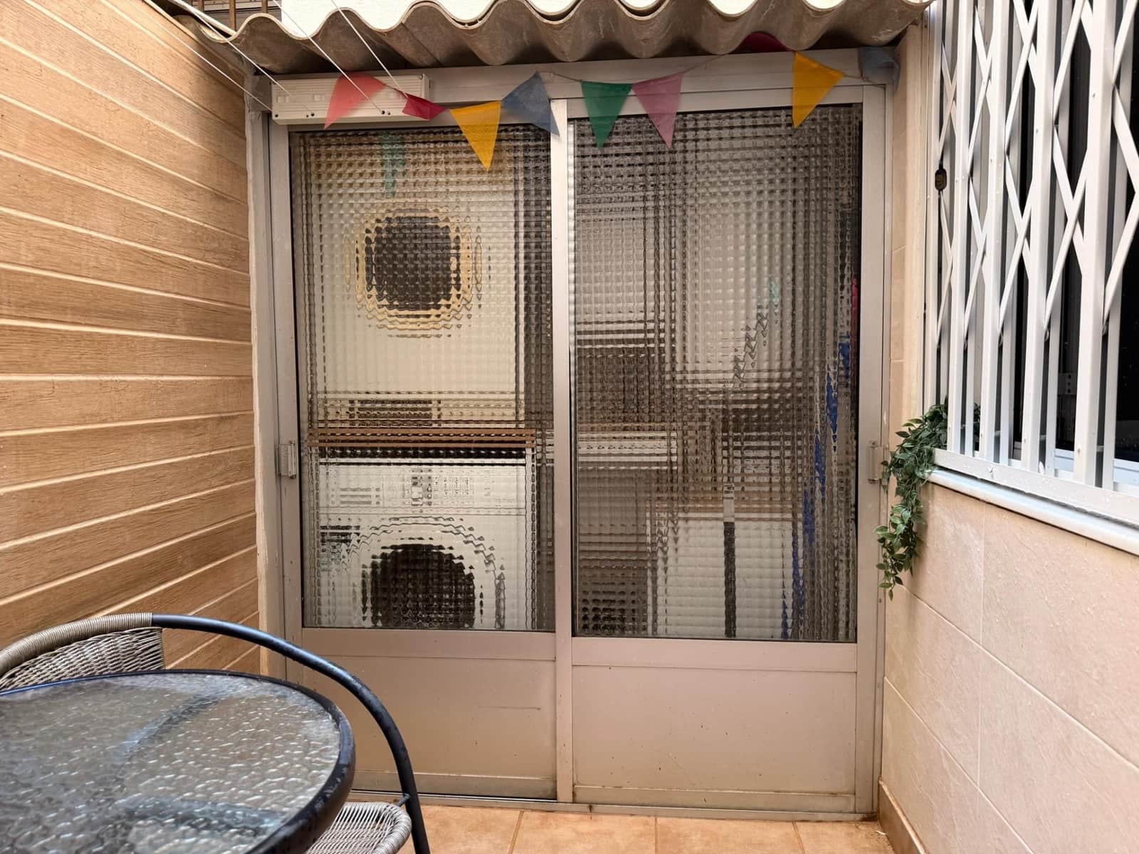 3 slaapkamer Flat te koop in Guadix - € 155.000 (Ref: 10077337)
