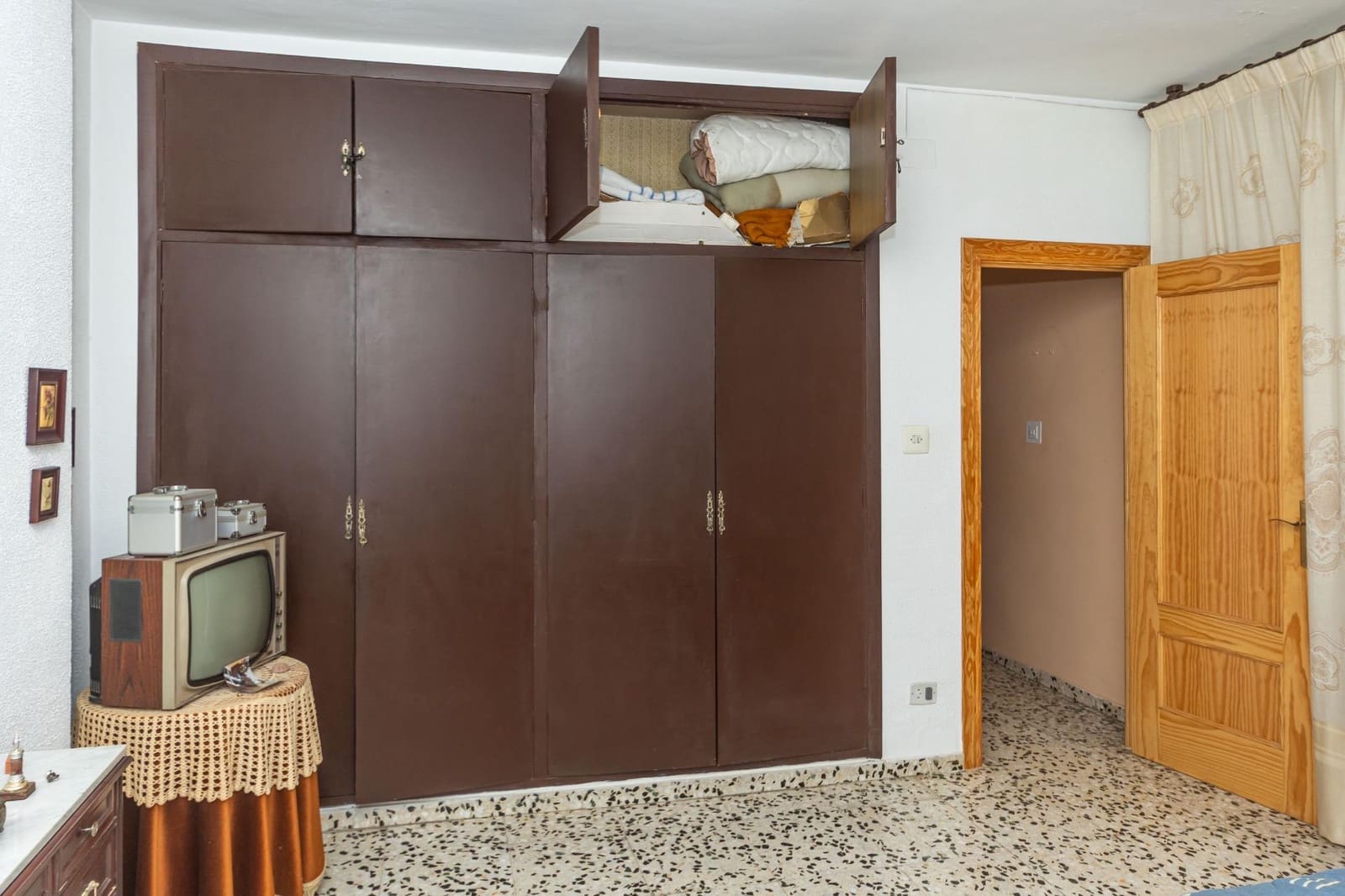 4 bedroom Flat for sale in Beas de Guadix - € 115,000 (Ref: 10110450)