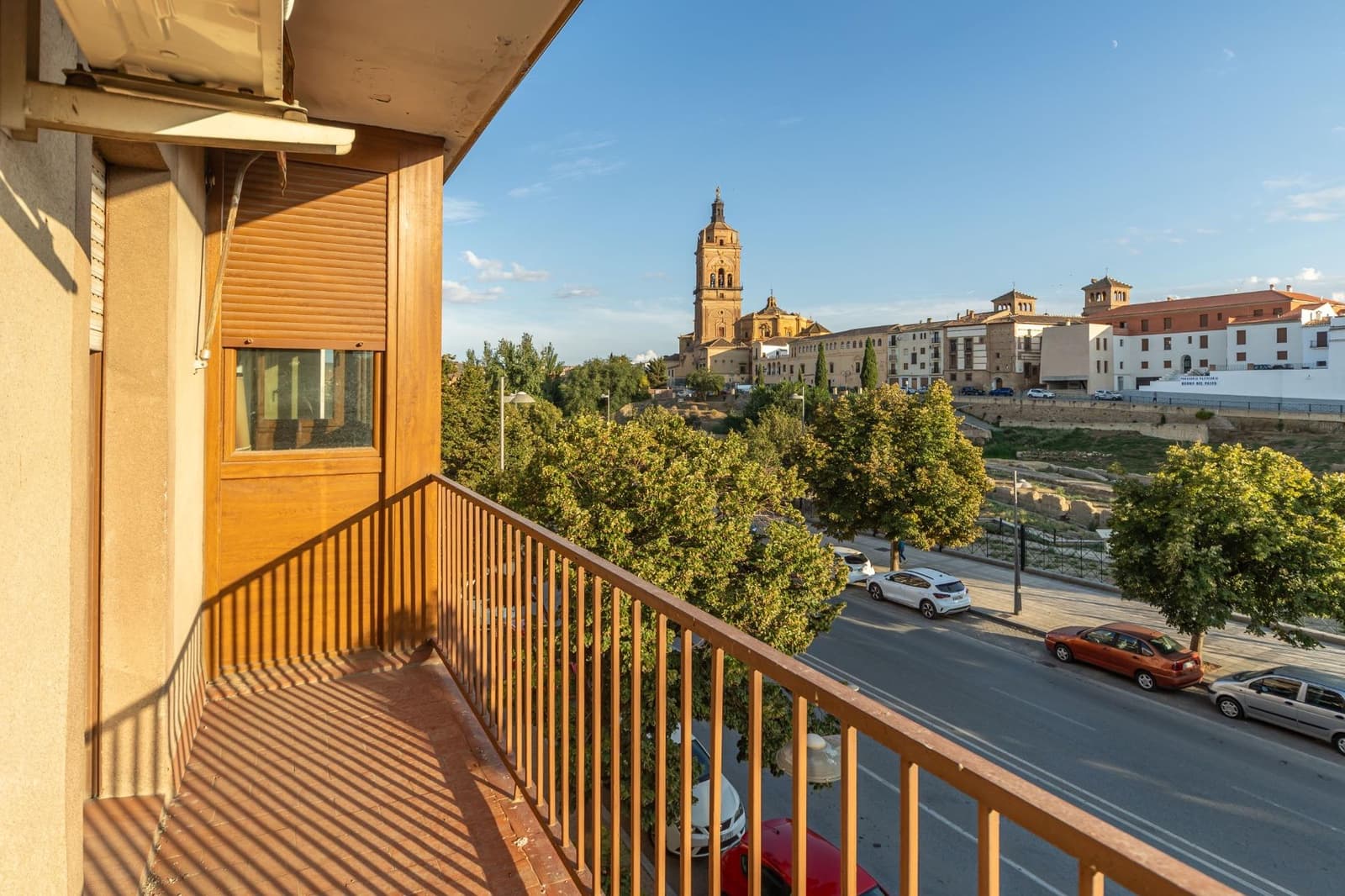 4 bedroom Flat for sale in Beas de Guadix - € 115,000 (Ref: 10110450)