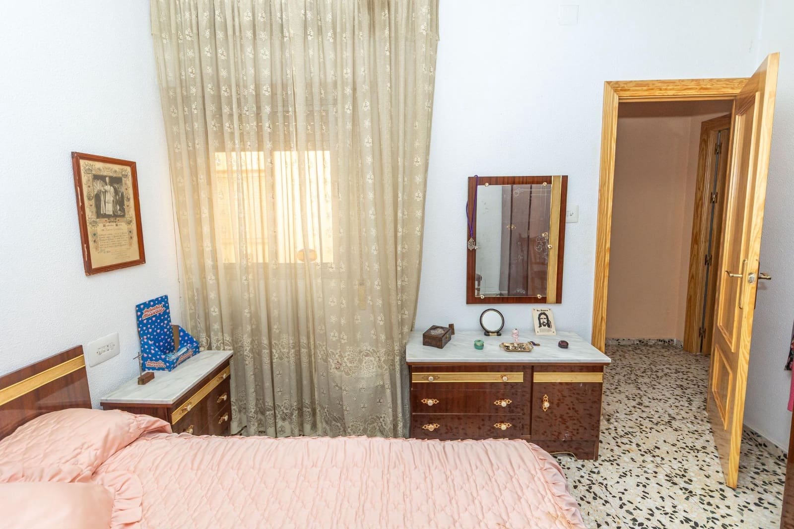 4 bedroom Flat for sale in Beas de Guadix - € 115,000 (Ref: 10110450)