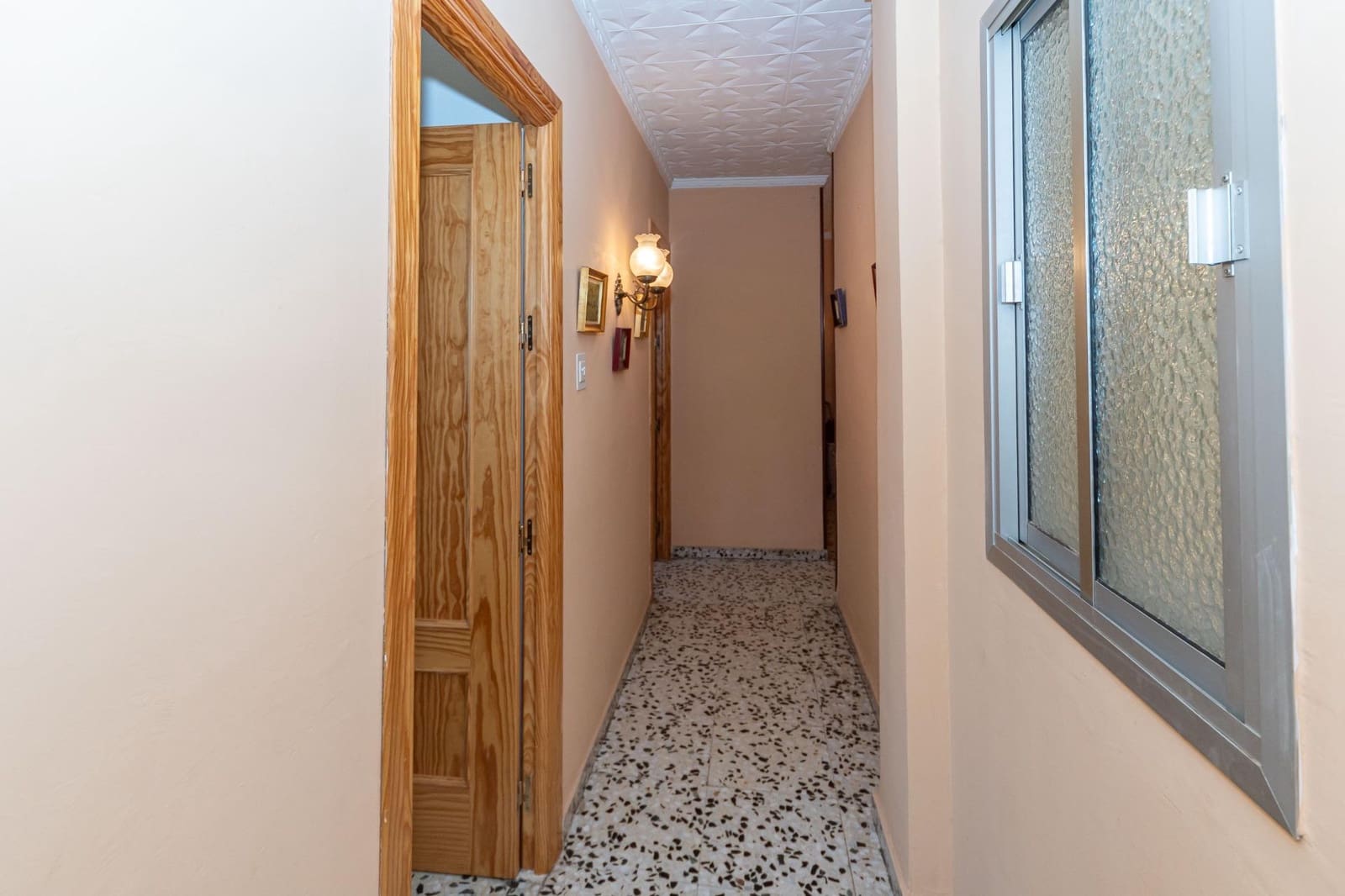 4 bedroom Flat for sale in Beas de Guadix - € 115,000 (Ref: 10110450)