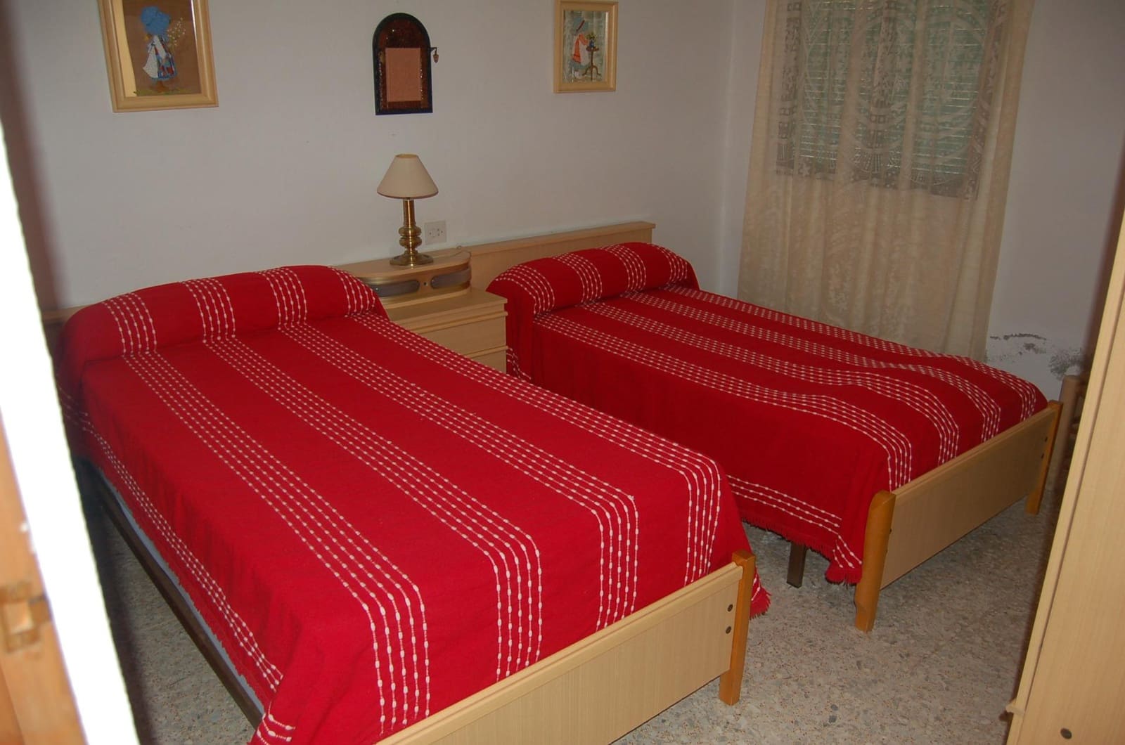 Willa na sprzedaż w Cortes y Graena - 73 000 € (Ref: 10160788)