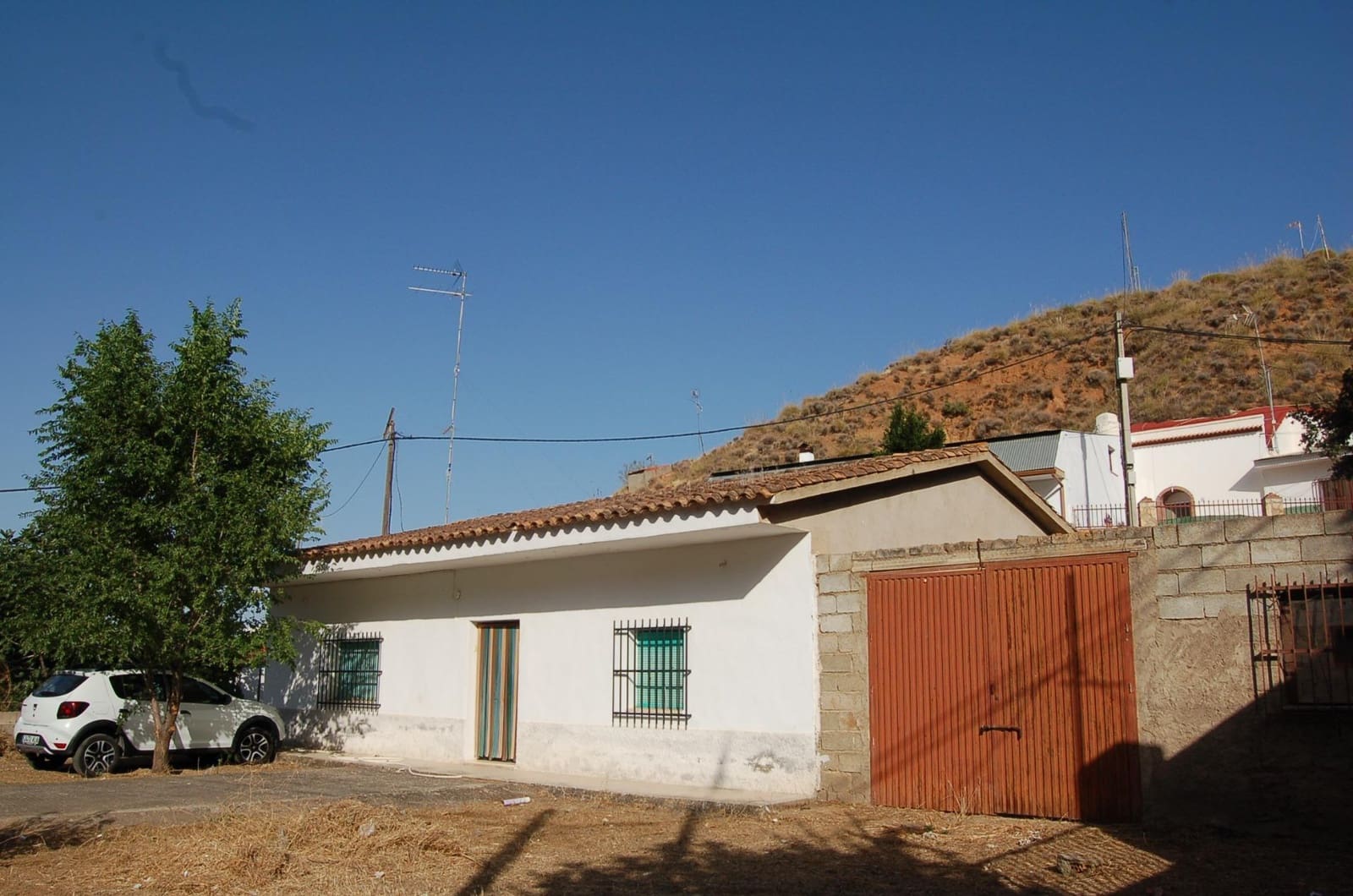 Willa na sprzedaż w Cortes y Graena - 73 000 € (Ref: 10160788)