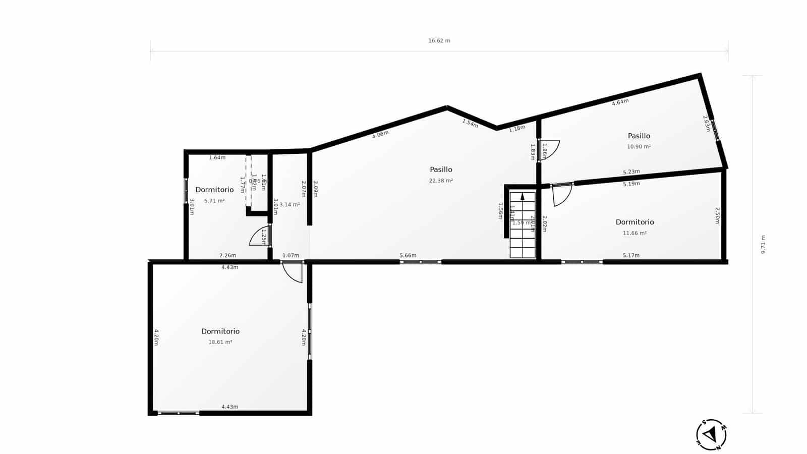 8 bedroom Townhouse for sale in Guadix - € 275,000 (Ref: 10165914)