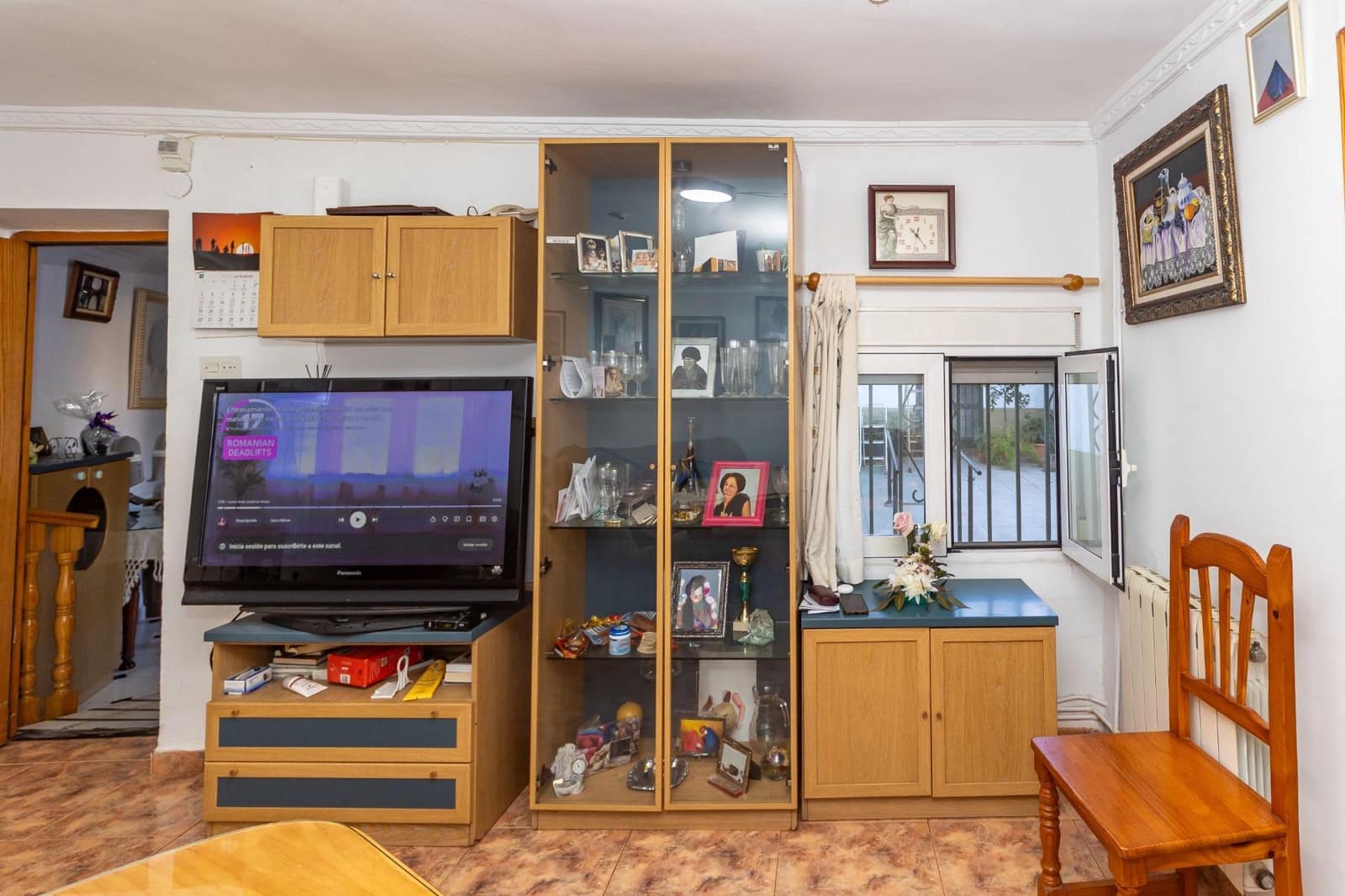 8 bedroom Townhouse for sale in Guadix - € 275,000 (Ref: 10165914)