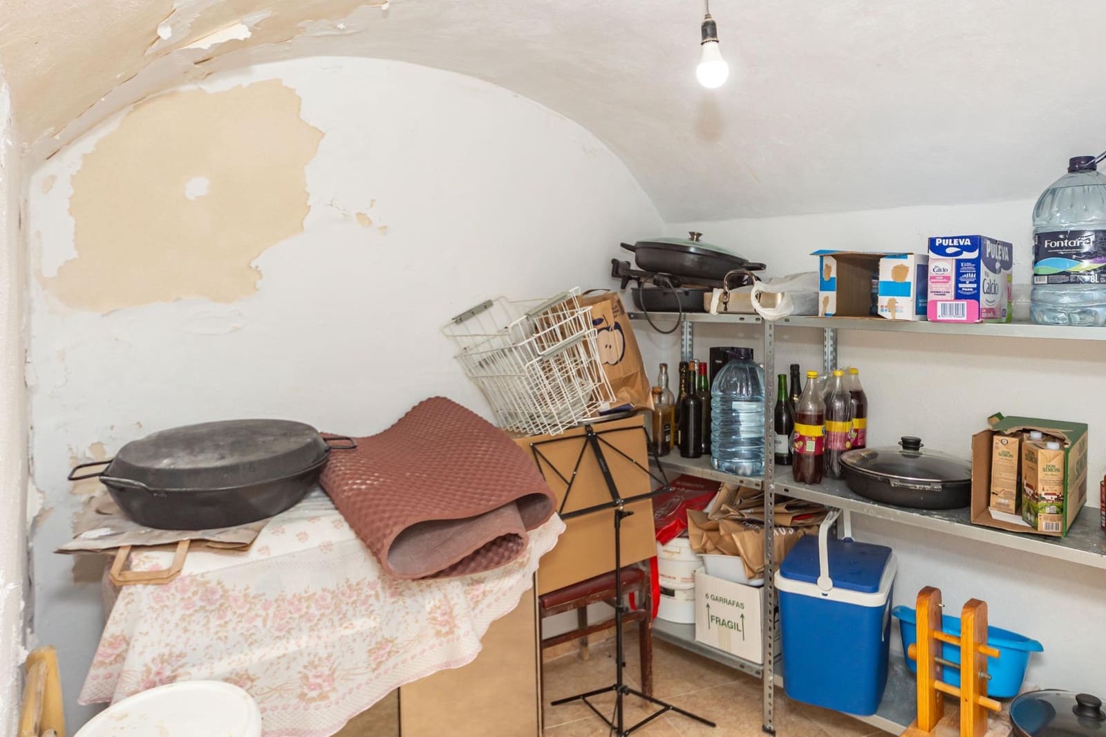 8 bedroom Townhouse for sale in Guadix - € 275,000 (Ref: 10165914)