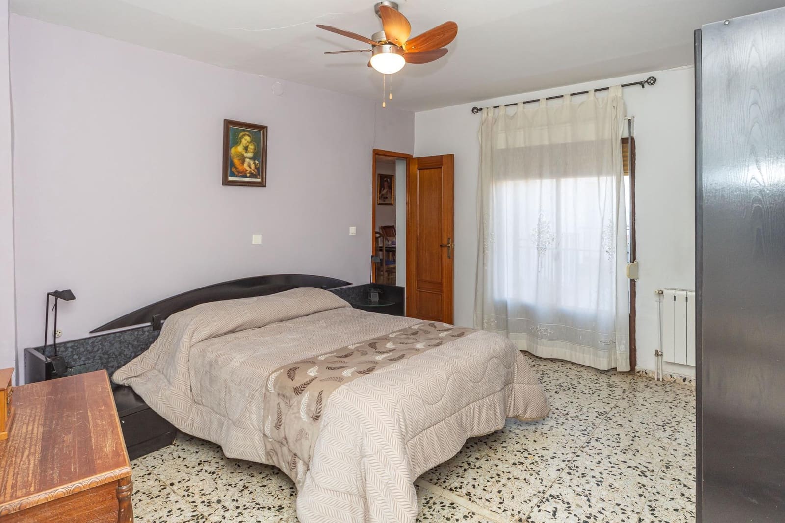 8 bedroom Townhouse for sale in Guadix - € 275,000 (Ref: 10165914)