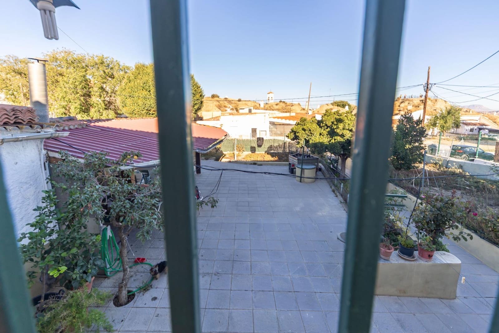 8 bedroom Townhouse for sale in Guadix - € 275,000 (Ref: 10165914)