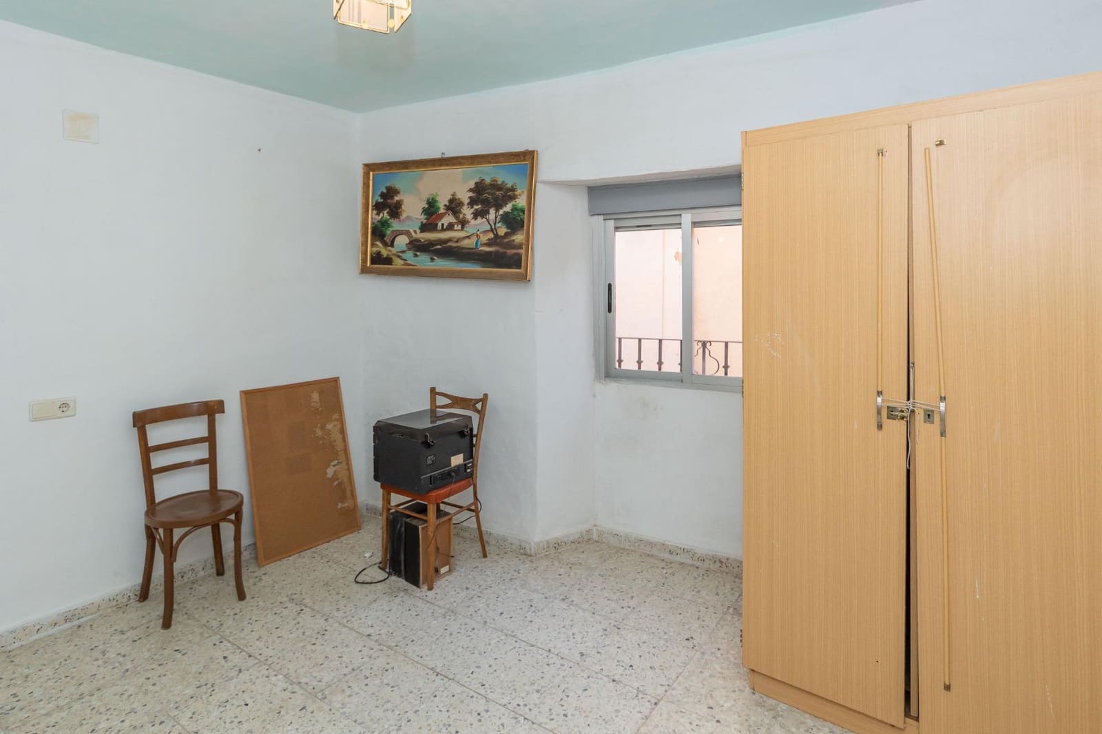 4 sovrum Hus till salu i Guadix med garage - 80 000 € (Ref: 10165915)