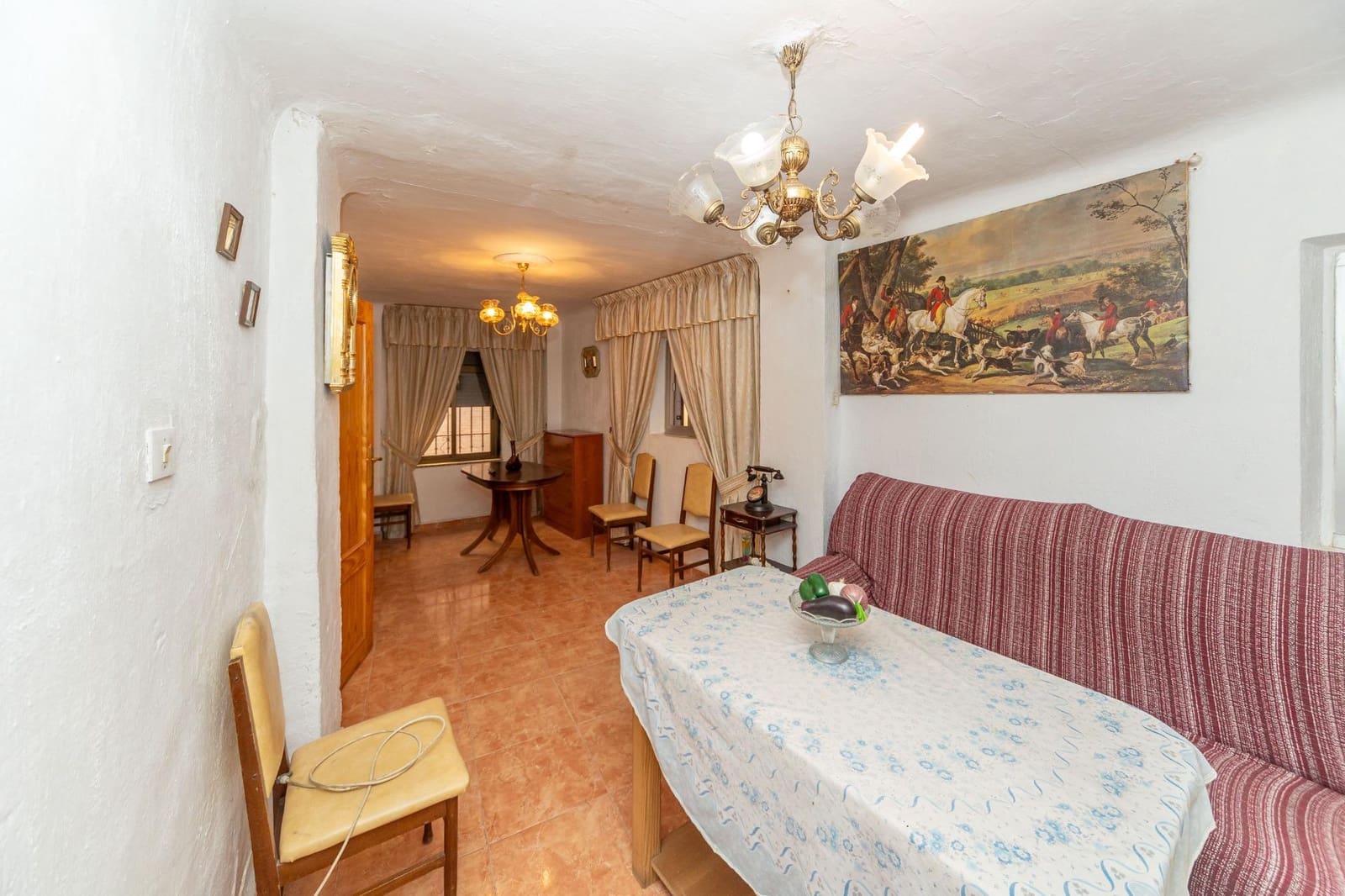4 sovrum Hus till salu i Guadix med garage - 80 000 € (Ref: 10165915)