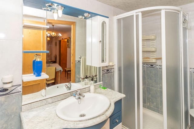 4 sovrum Hus till salu i Guadix med garage - 80 000 € (Ref: 10165915)