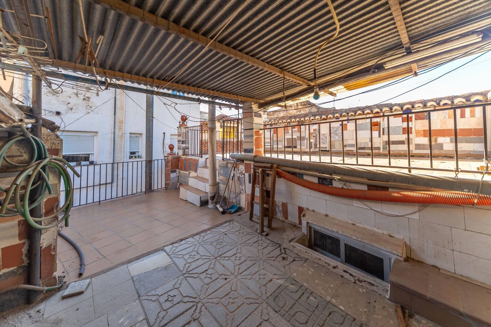 4 sovrum Hus till salu i Guadix med garage - 80 000 € (Ref: 10165915)
