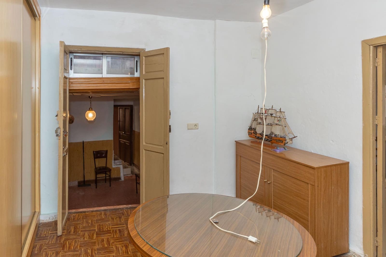 4 sovrum Hus till salu i Guadix med garage - 80 000 € (Ref: 10165915)