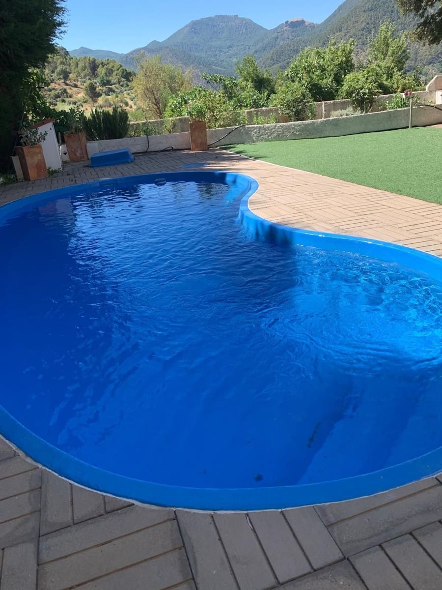 7 soveværelse Villa til salg i Siles med swimmingpool garage - € 330.000 (Ref: 9129132)