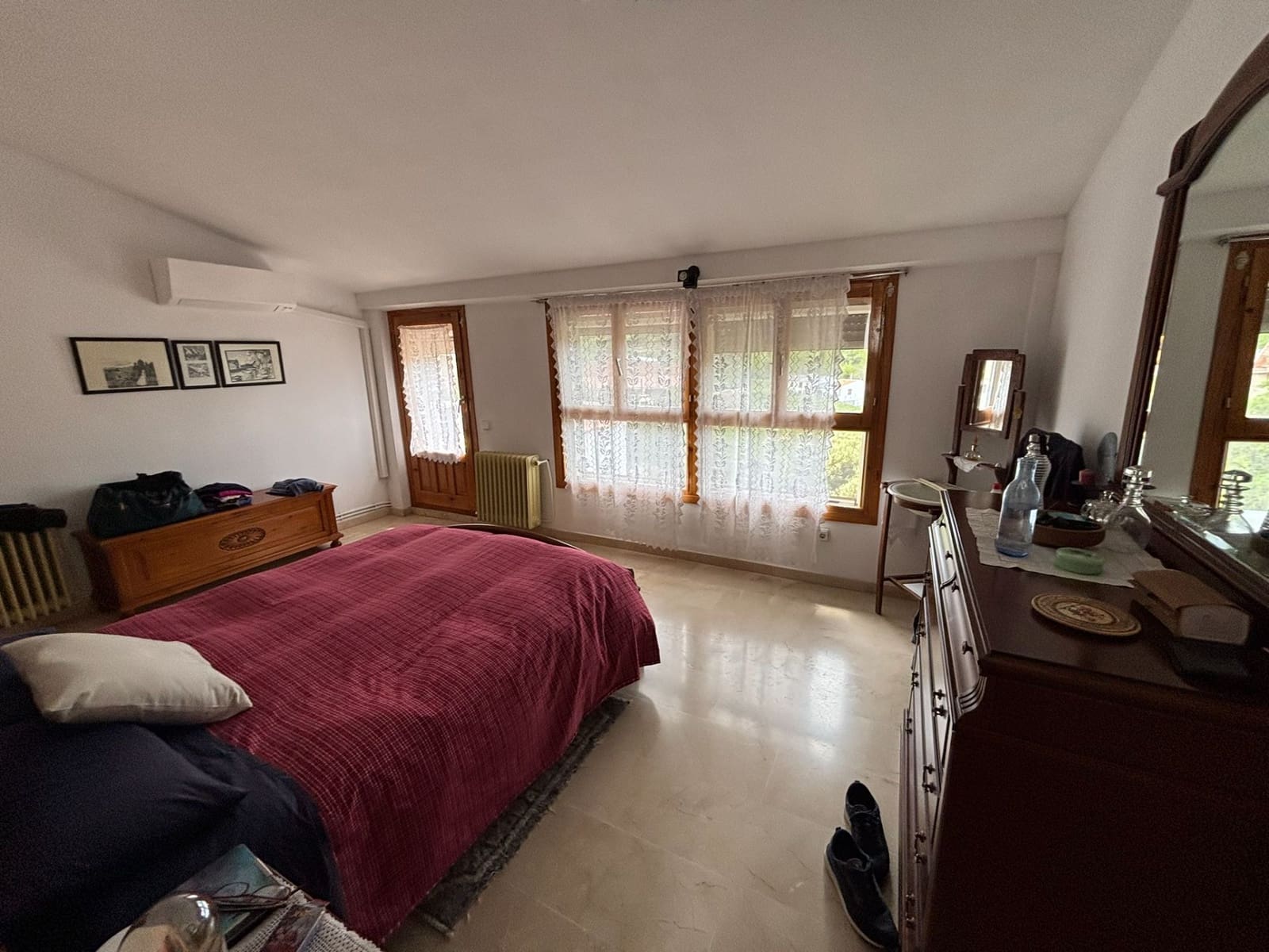 7 soveværelse Villa til salg i Siles med swimmingpool garage - € 330.000 (Ref: 9129132)