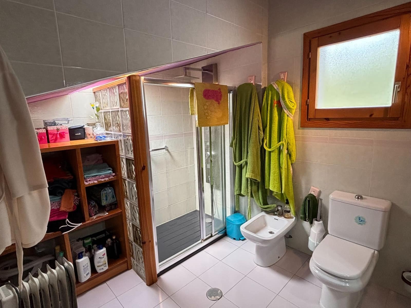 7 soveværelse Villa til salg i Siles med swimmingpool garage - € 330.000 (Ref: 9129132)