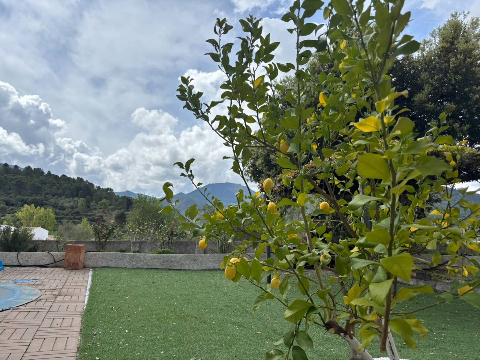 7 soveværelse Villa til salg i Siles med swimmingpool garage - € 330.000 (Ref: 9129132)