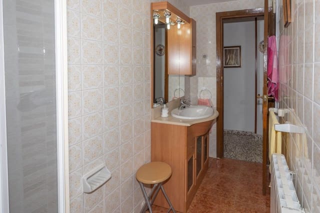 3 soverom Leilighet til salgs i Guadix - € 95 000 (Ref: 9129133)