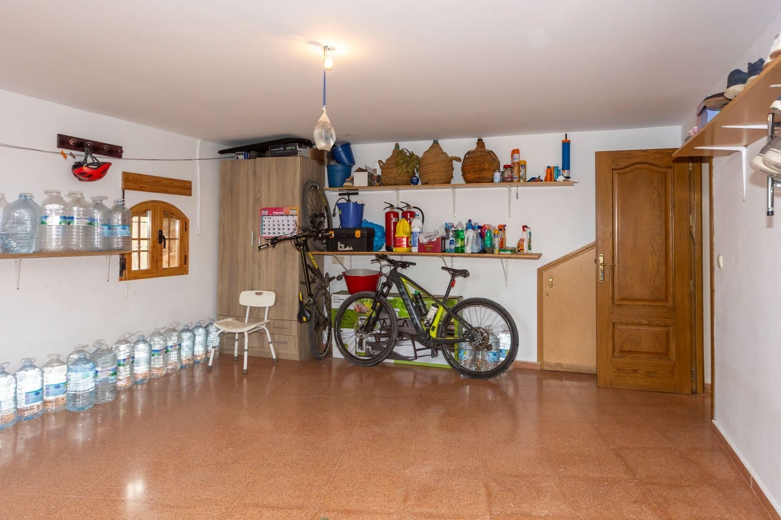 4 makuuhuone Huvila myytävänä paikassa Guadix mukana 
autotalli - 190 000 € (Ref: 9129136)