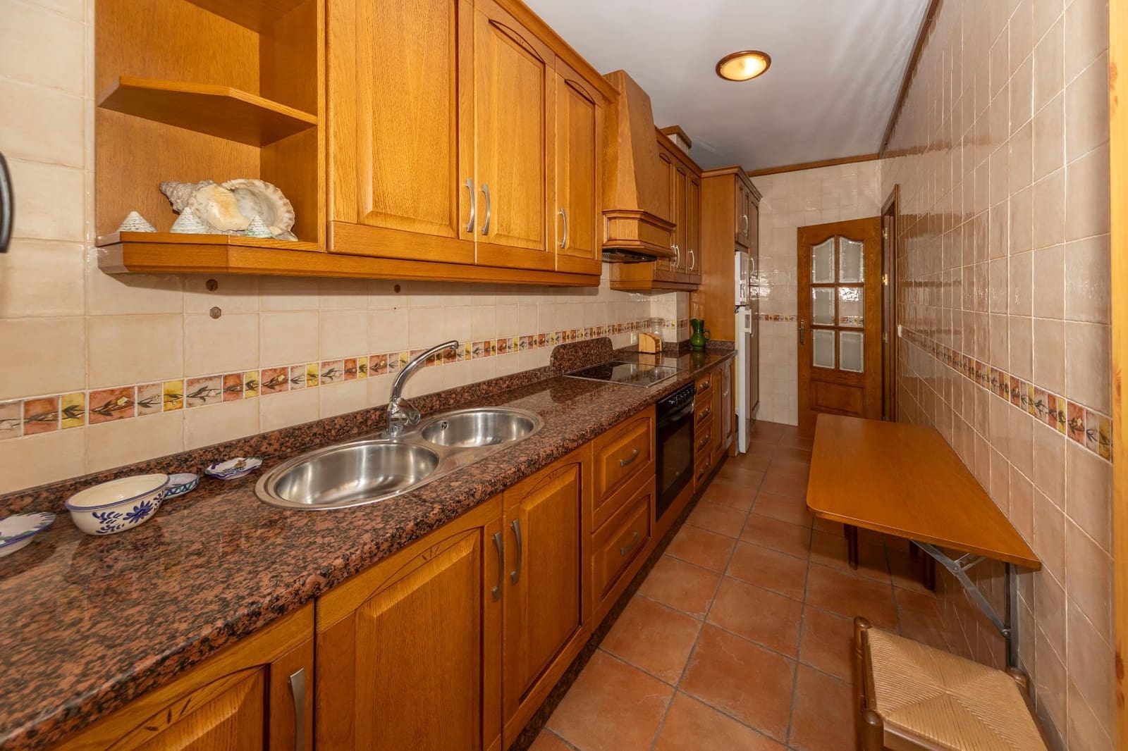 4 makuuhuone Huvila myytävänä paikassa Guadix mukana 
autotalli - 190 000 € (Ref: 9129136)