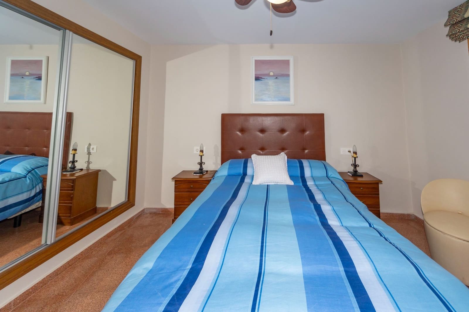 4 makuuhuone Huvila myytävänä paikassa Guadix mukana 
autotalli - 190 000 € (Ref: 9129136)