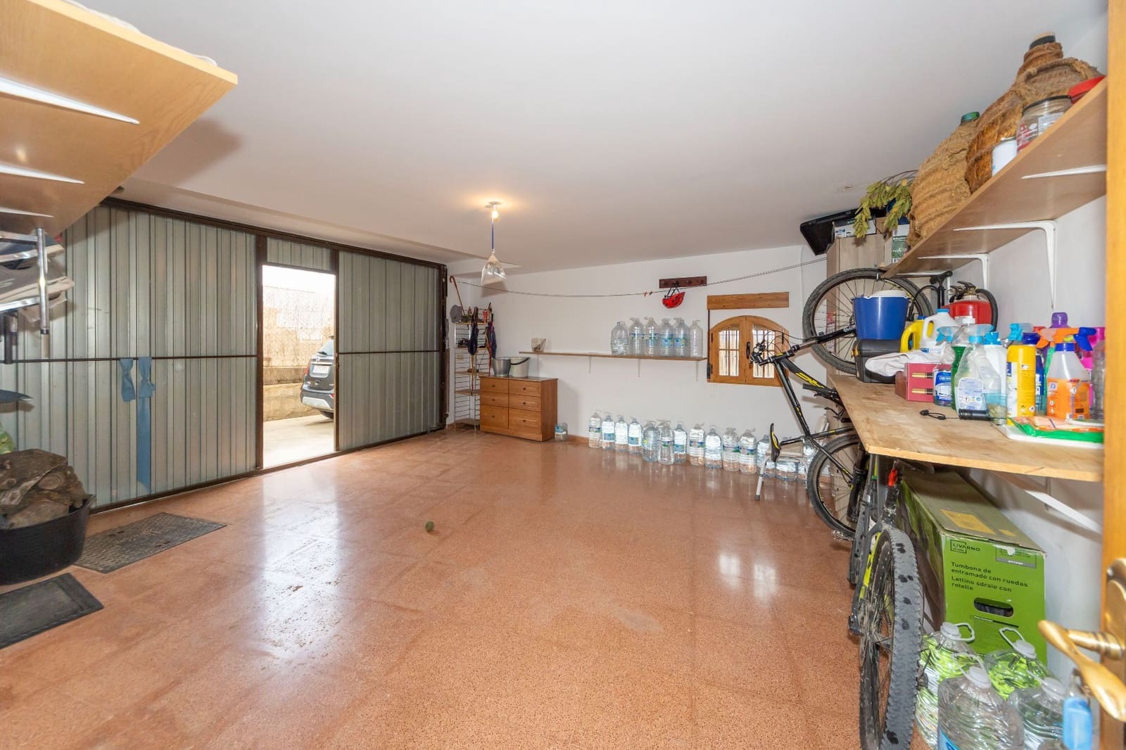 4 makuuhuone Huvila myytävänä paikassa Guadix mukana 
autotalli - 190 000 € (Ref: 9129136)