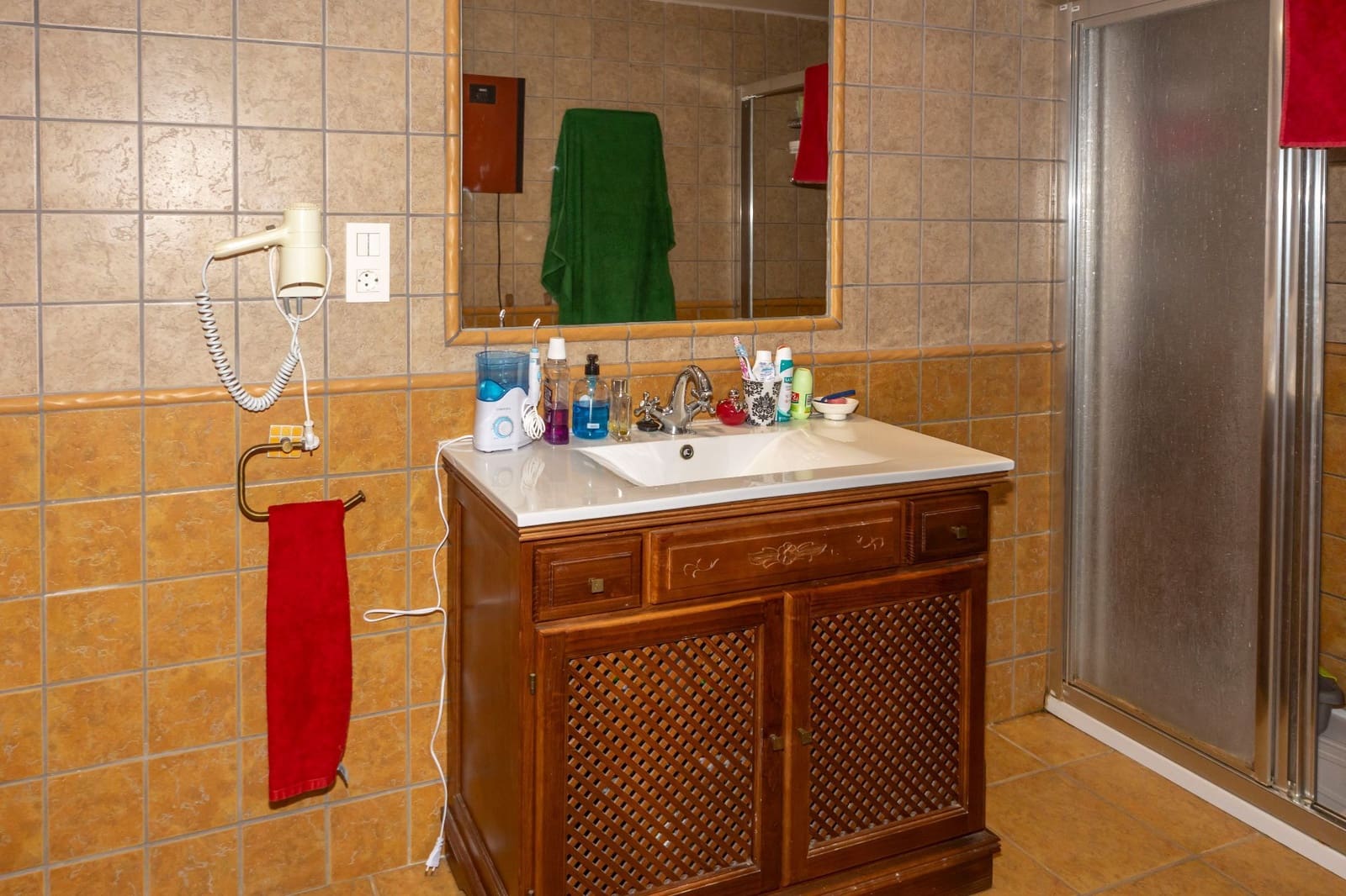 4 makuuhuone Huvila myytävänä paikassa Guadix mukana 
autotalli - 190 000 € (Ref: 9129136)