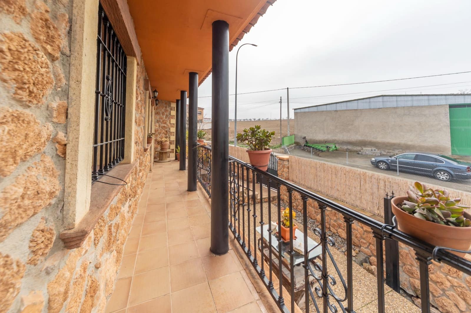 4 makuuhuone Huvila myytävänä paikassa Guadix mukana 
autotalli - 190 000 € (Ref: 9129136)