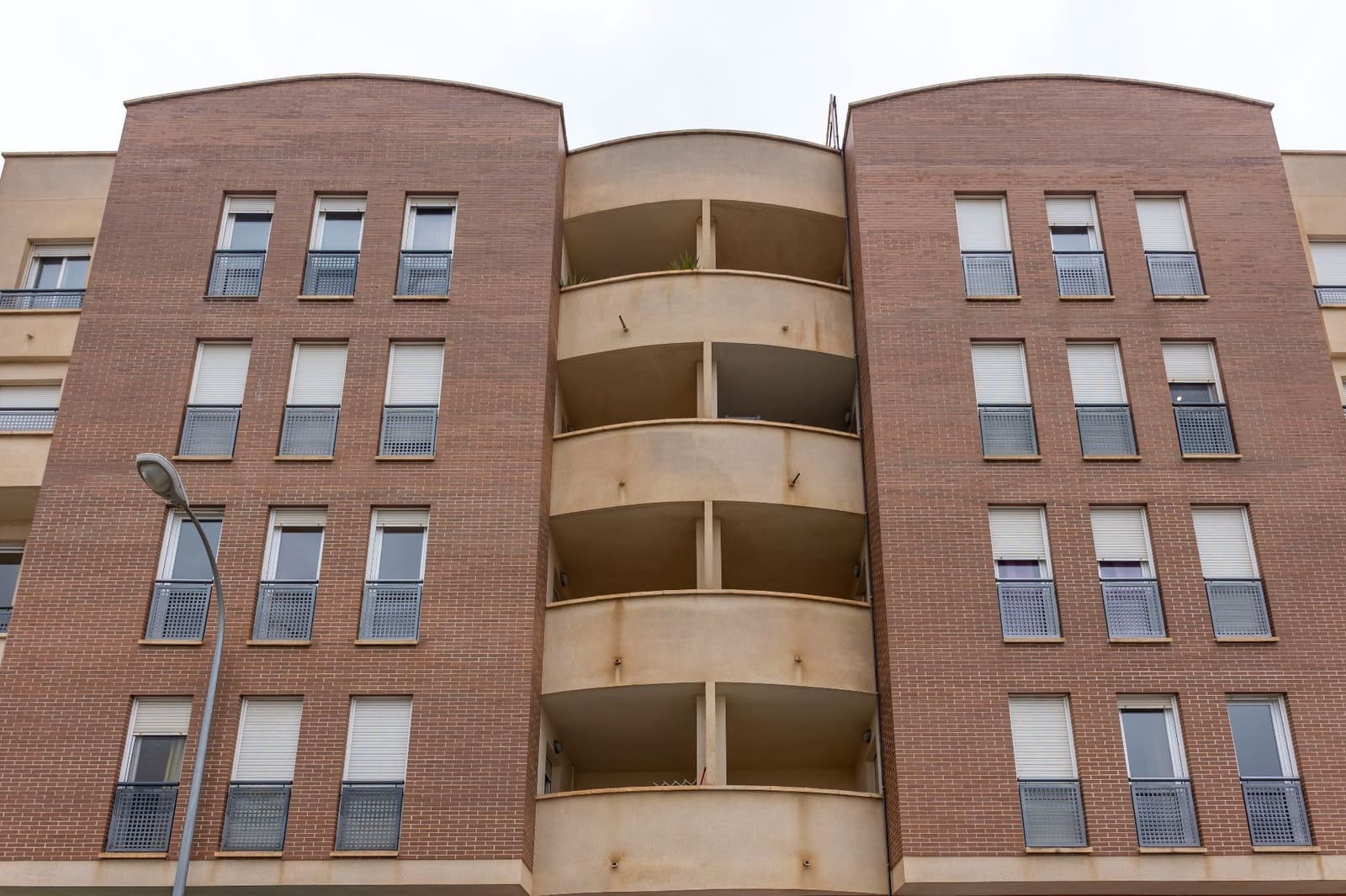 3 makuuhuone Asunto myytävänä paikassa Guadix - 150 000 € (Ref: 9251870)