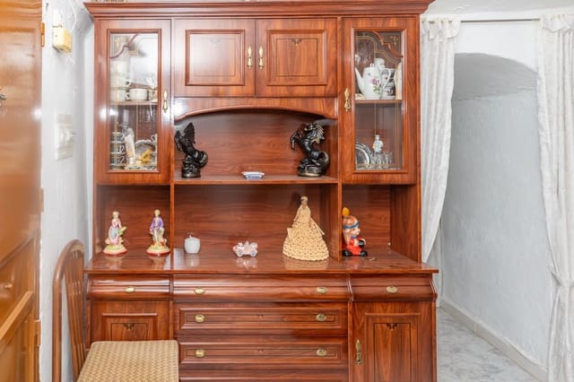 3 soverom Hus til salgs i Guadix - € 110 000 (Ref: 9310487)