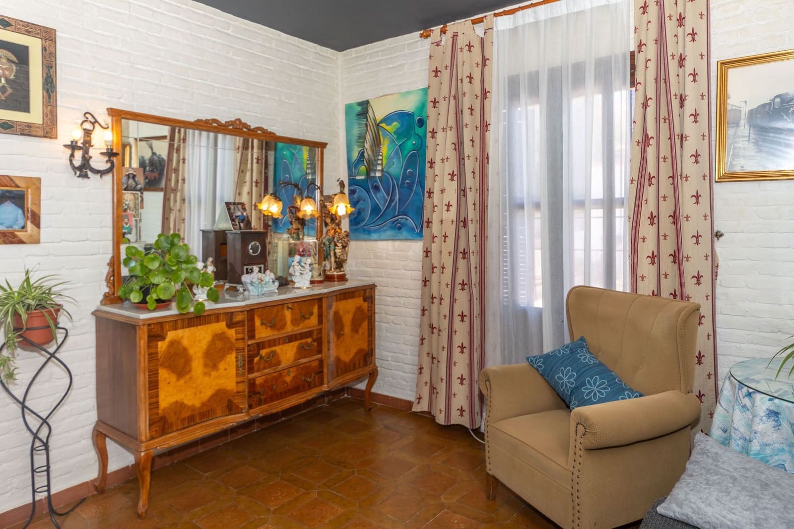 4 soveværelse Villa til salg i Guadix med swimmingpool - € 350.000 (Ref: 9340714)