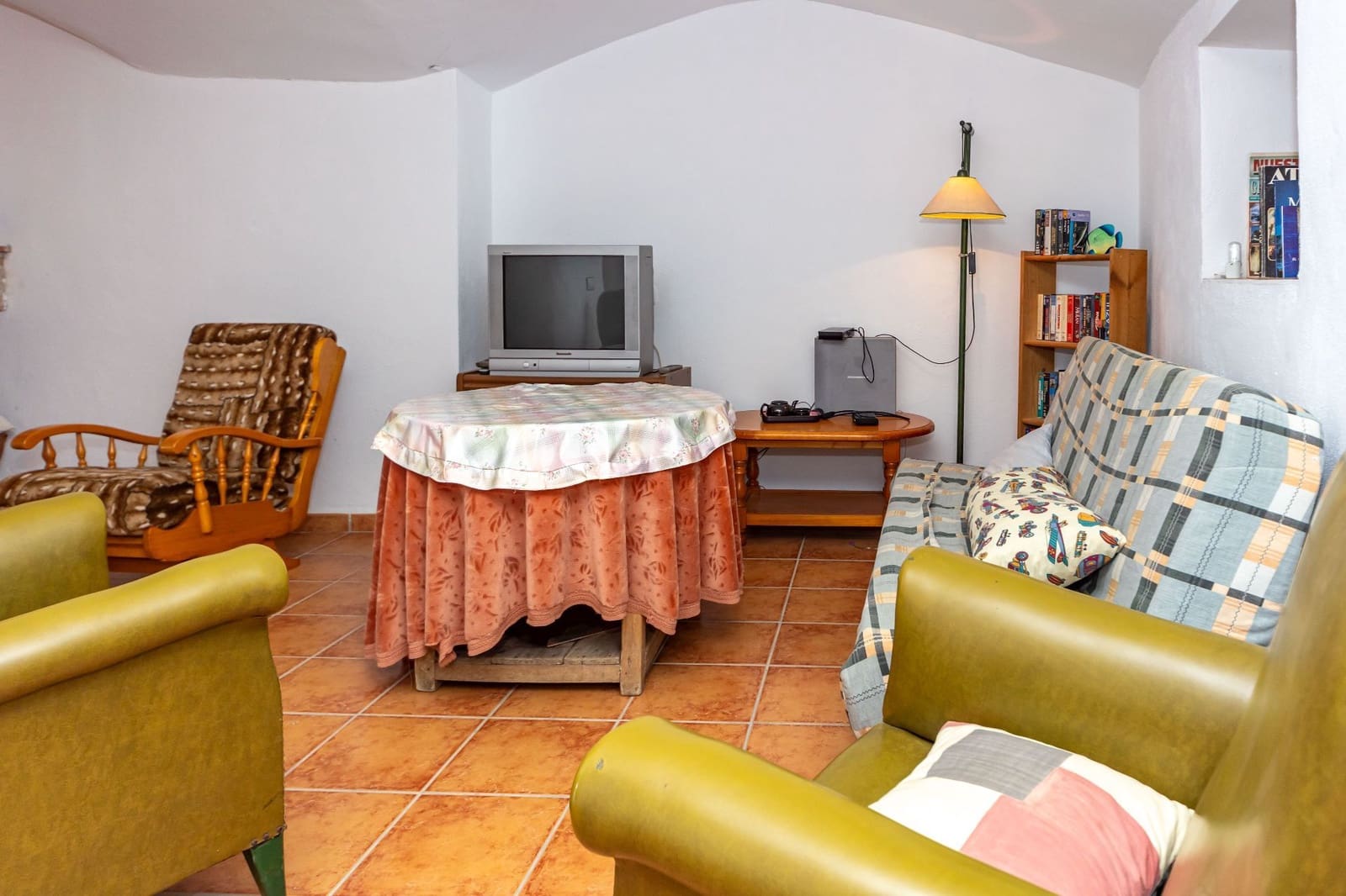 4 bedroom Townhouse for sale in Gorafe - € 115,000 (Ref: 9413631)