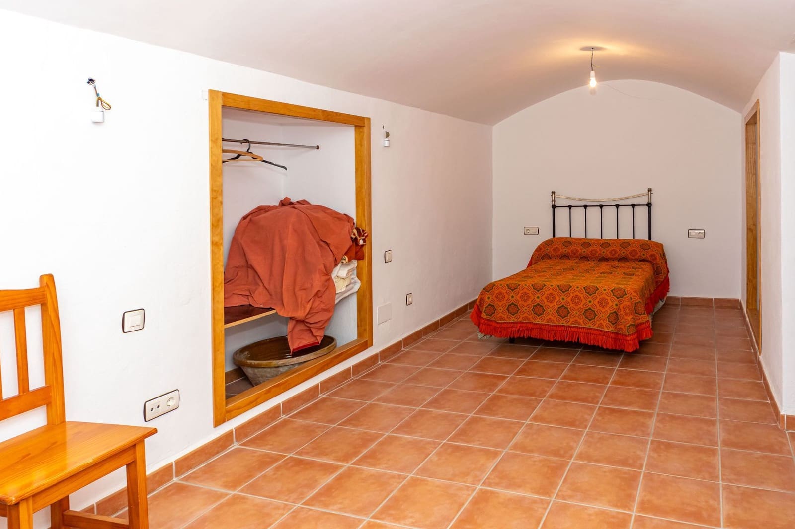 4 bedroom Townhouse for sale in Gorafe - € 115,000 (Ref: 9413631)