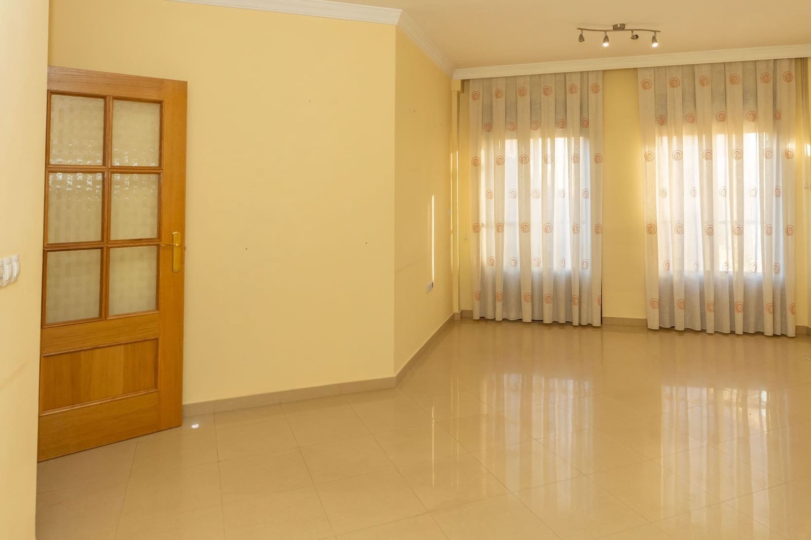 2 sypialnia Mieszkanie na sprzedaż w Guadix - 132 000 € (Ref: 9433068)