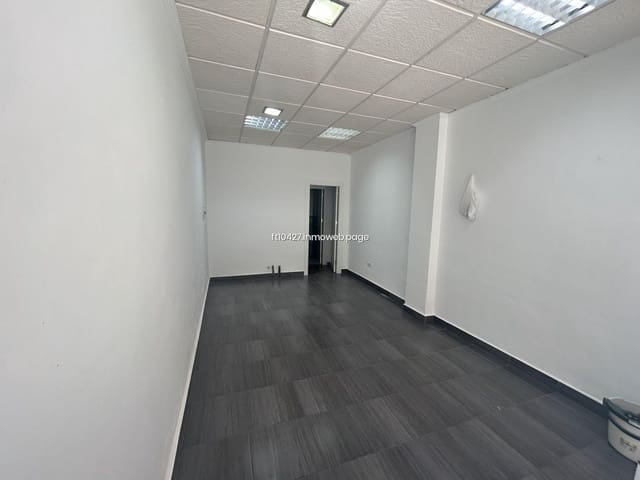 Commerciale da affittare in Guadix - 300 € (Rif: 9548889)