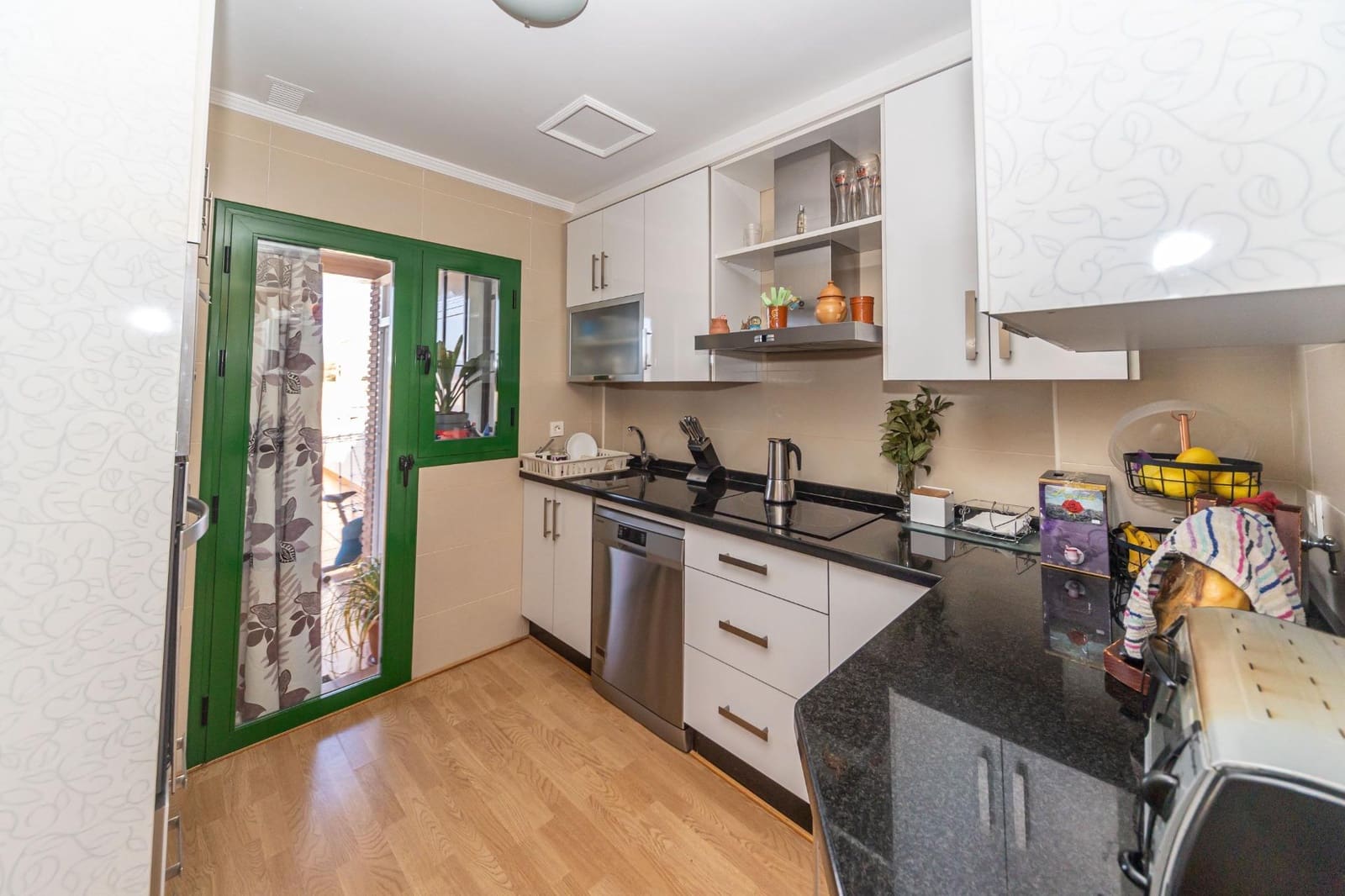 Adosado de 4 habitaciones en Guadix en venta con garaje - 220.500 € (Ref: 9582989)