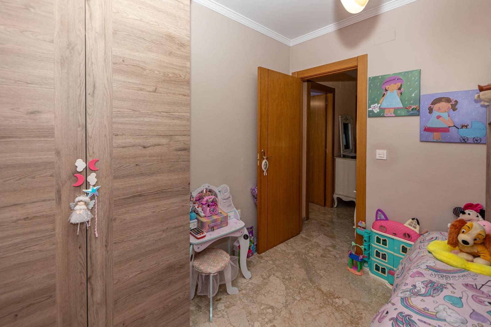 Adosado de 4 habitaciones en Guadix en venta con garaje - 220.500 € (Ref: 9582989)