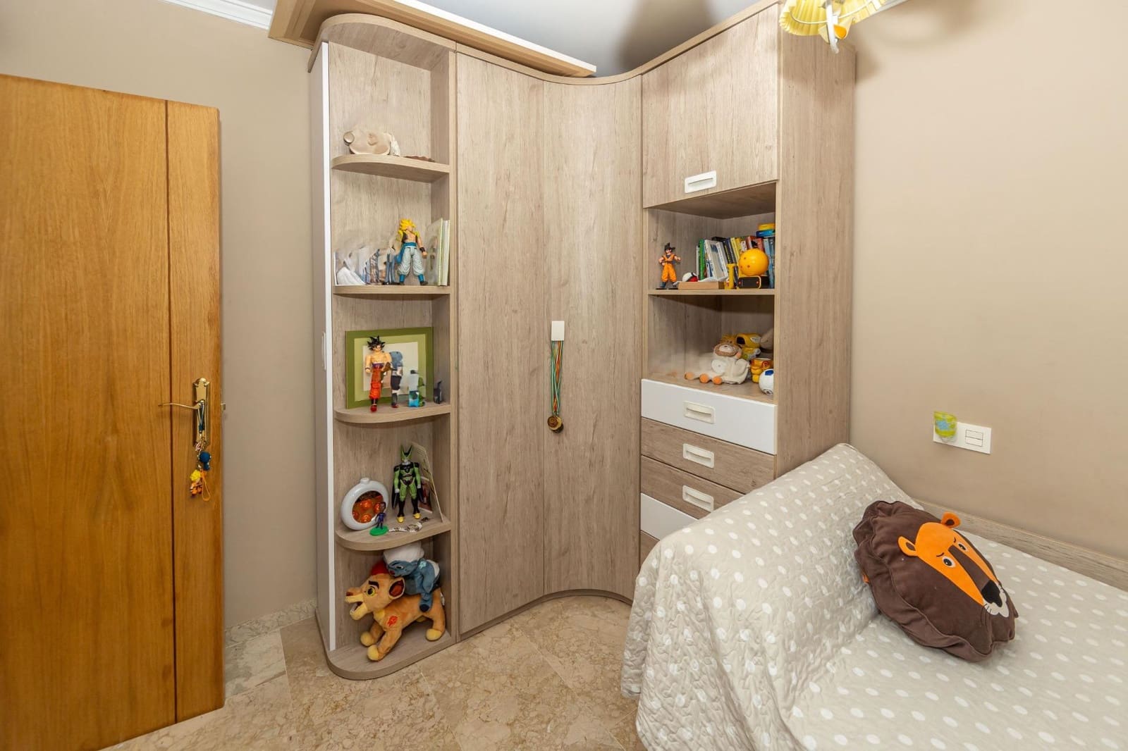 Adosado de 4 habitaciones en Guadix en venta con garaje - 220.500 € (Ref: 9582989)